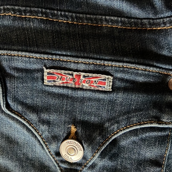 Hudson skinny jeans. They sit low wasted, and have a little bit of wear. - Picture 5 of 5